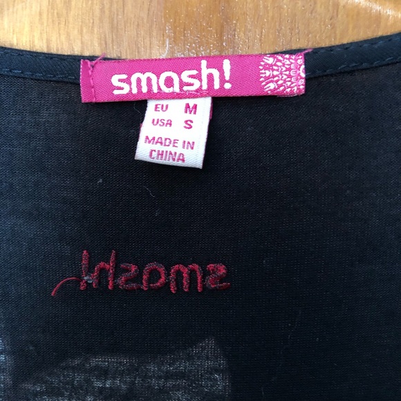 Short “Smash” dress size US small. Black and red design - Picture 6 of 6